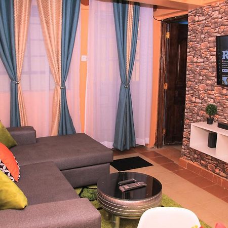 Cozy Homes 1 Bedroom House With Wi-Fi King Size Bed. Free Parking Naivasha Luaran gambar